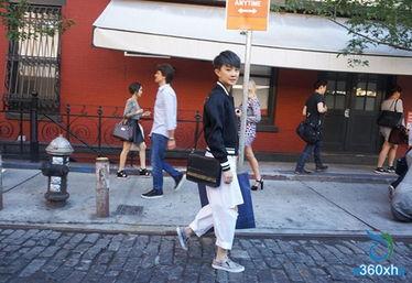 刘力扬最新爆料,娱乐圈背后的真实故事 第1张 刘力扬最新爆料,娱乐圈背后的真实故事 第1张